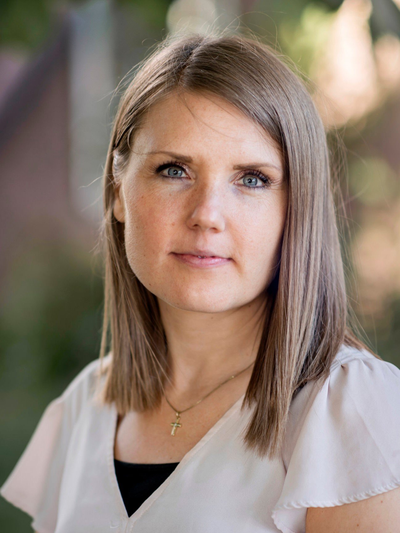 2022-Elise Monclair Litleskare portrett crop